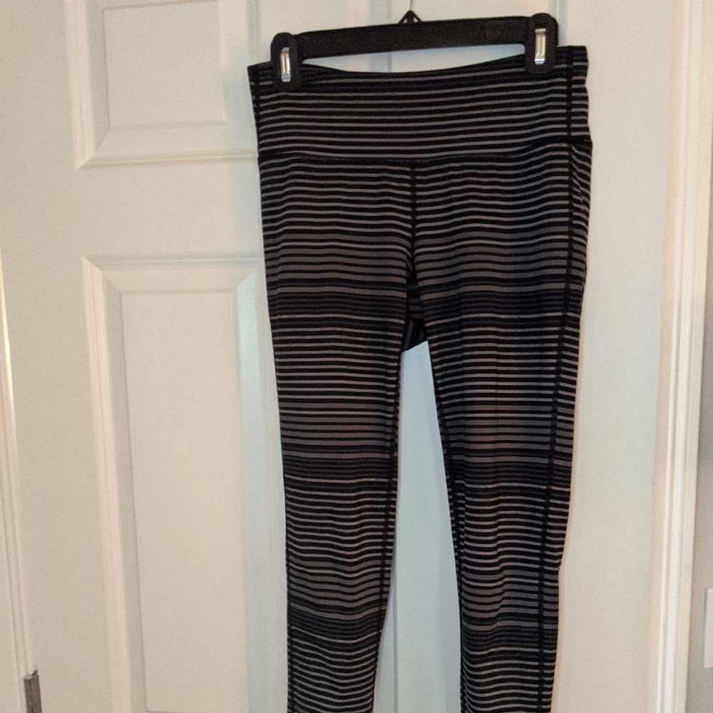 Athleta striped chaturanga leggings
